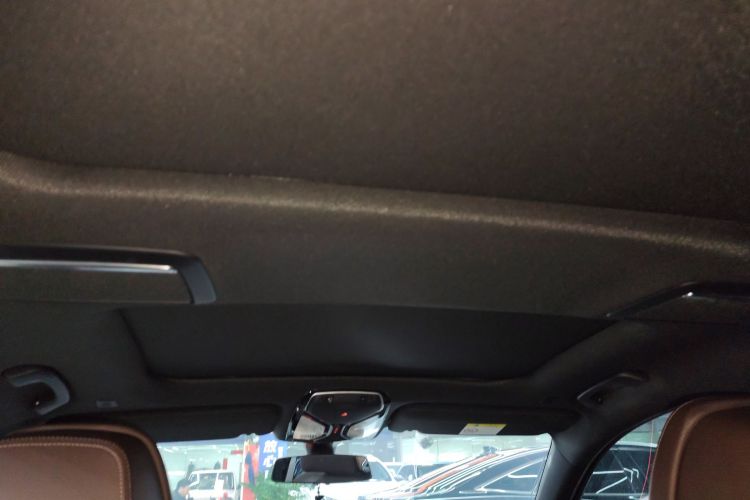 宝马7系 2018款 730Li 领先型 M运动套装局部细节22