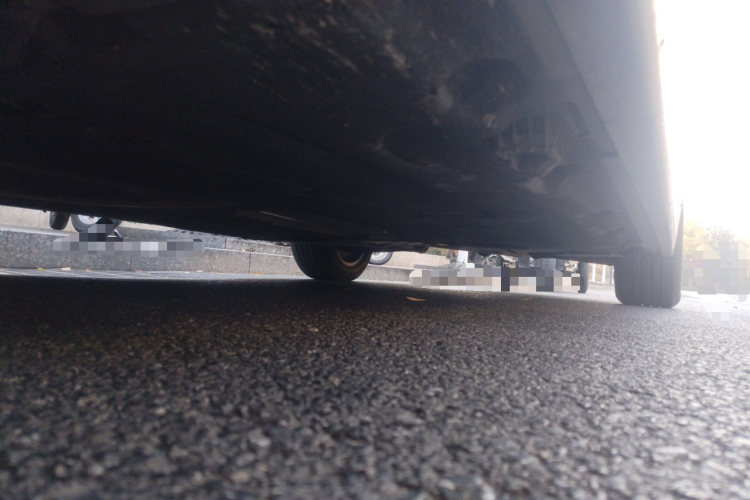 宝马5系 2013款 525Li 领先型局部细节9004