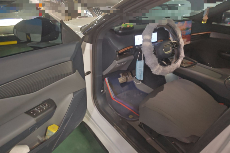 领克07 2024款 EM-P 126长续航 Pro中控内饰20