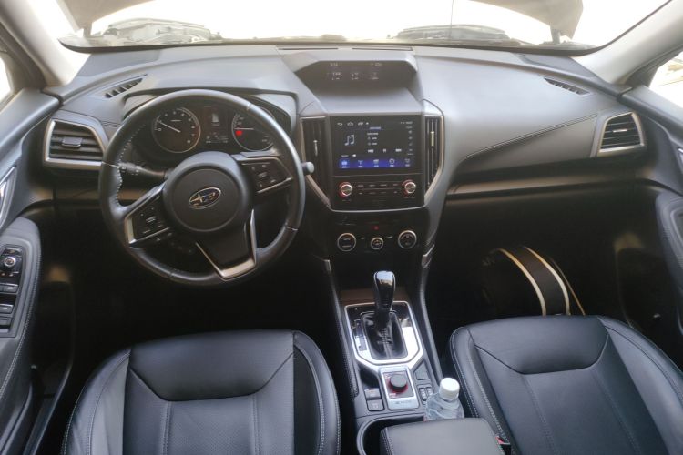 斯巴鲁 森林人 2020款 2.0i 豪华版EyeSight中控内饰7002