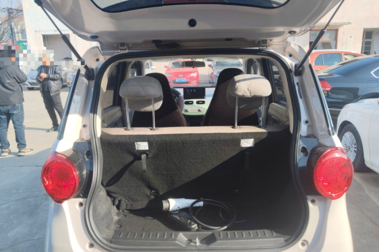 凌宝汽车 凌宝BOX 2022款 李清照Pro版 14.72kWh局部细节23