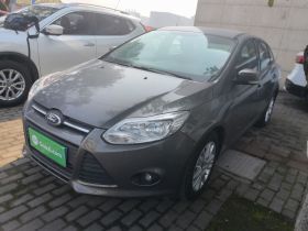 福特 福克斯 2012款 三厢 1.6L 自动舒适型