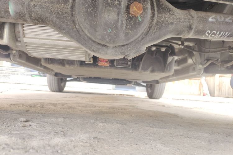 五菱汽车 宏光MINIEV 2020款 自在款 磷酸铁锂局部细节9008