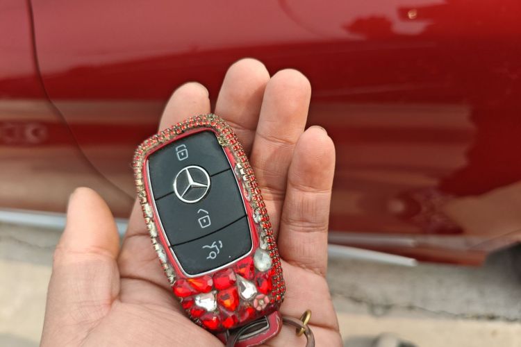 奔驰C级 2021款 C 260 L 运动版中控内饰7001