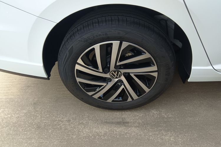 大众 朗逸 2024款 300TSI DSG星空领先版车身外观6008