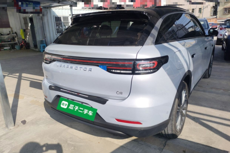 零跑汽车 零跑C11 2024款 增程 300尊享版车身外观7