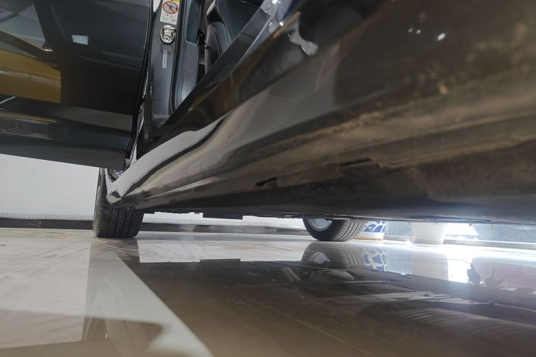 奥迪A6(进口) 2024款 Avant 先锋派 45 TFSI 臻选动感型局部细节9001