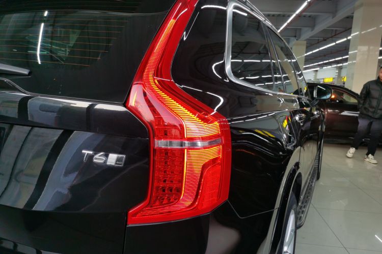 沃尔沃XC90 2018款 T6 智雅版 7座车身外观6006
