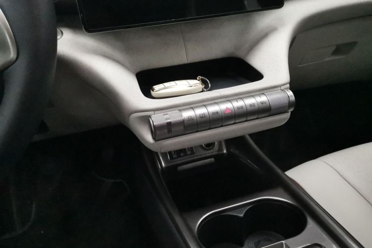 比亚迪 海豚 2021款 405km 自由版中控内饰18