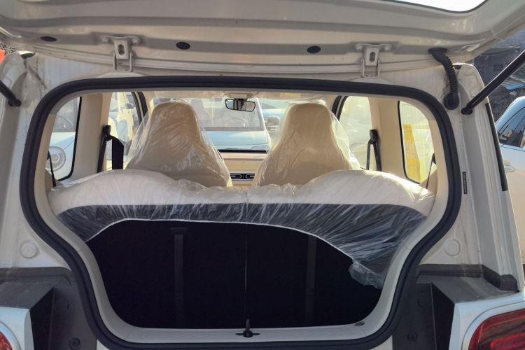 五菱汽车 宏光MINIEV 2024款 第三代 215km 青春版局部细节23