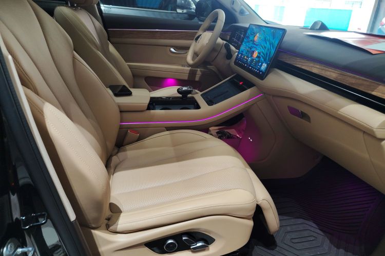 鸿蒙智行 问界M7 2024款 1.5T 后驱Plus版 5座局部细节41