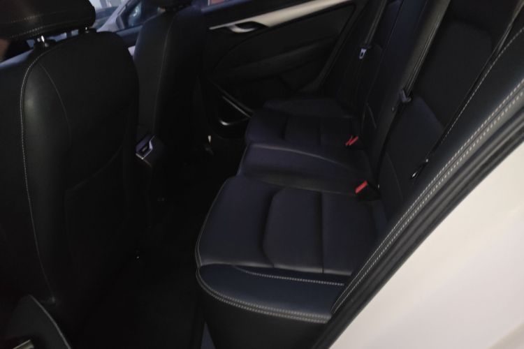 吉利汽车 帝豪 2018款 1.5L CVT向上互联版中控内饰21