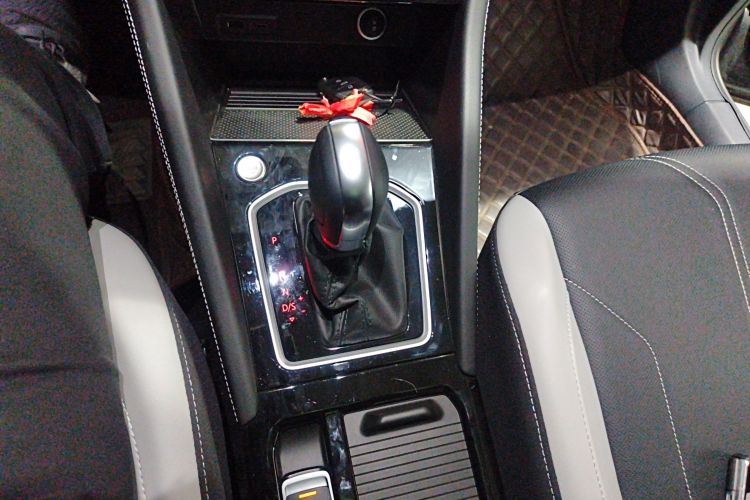 捷达VS7 2024款 280TSI 自动荣耀版中控内饰18