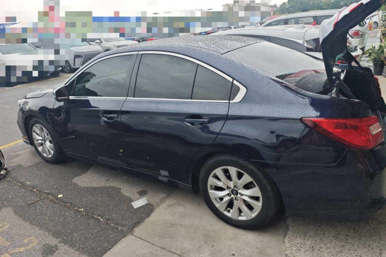 斯巴鲁 力狮 2020款 改款 2.5i 全驱风尚版车身外观4