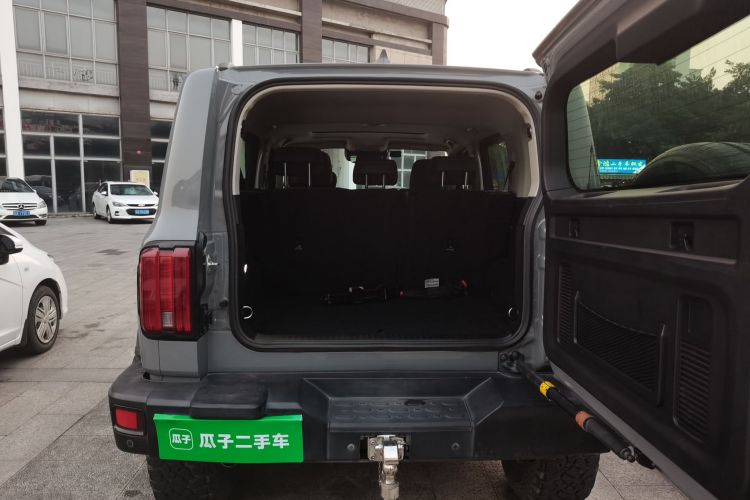 坦克300 2021款 越野版 2.0T 征服者局部细节23