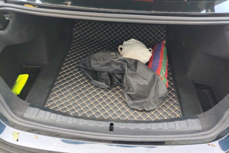 宝马3系 2024款 325i M运动套装局部细节23