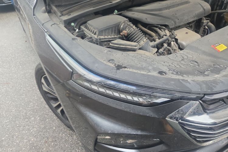 五菱汽车 五菱凯捷 2020款 1.5T CVT旗舰型车身外观8