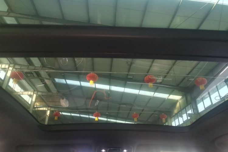 比亚迪 宋PLUS新能源 2021款 DM-i 51KM 尊荣型中控内饰22