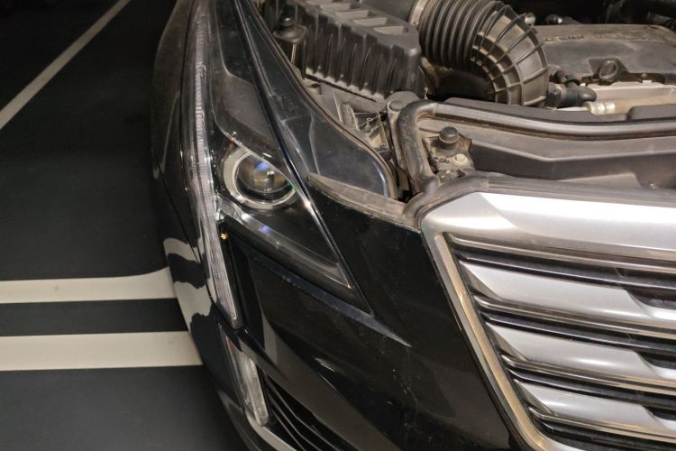 凯迪拉克XT5 2018款 25T 豪华型车身外观8