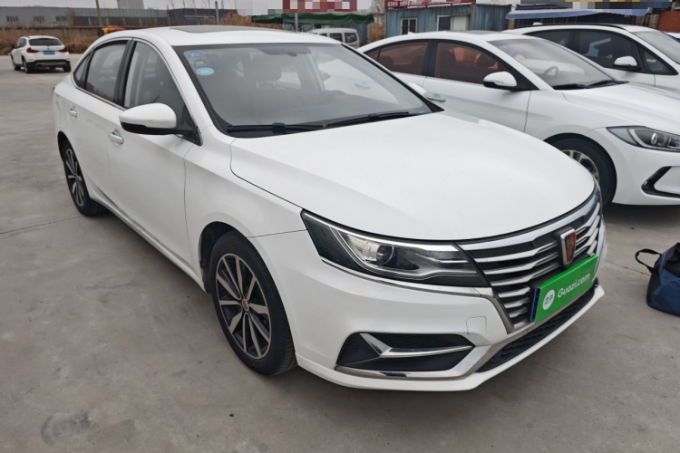 荣威i6 2019款 PLUS 20T TST 4G互联旗舰超赞版车身外观3