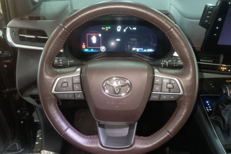 丰田 格瑞维亚 2023款 2.5L混动 旗舰VIP版局部细节13