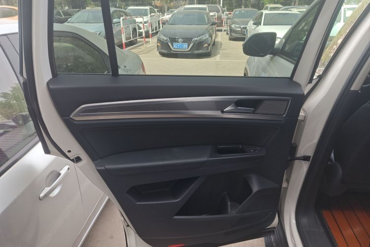 大众 途昂 2019款 330TSI 两驱豪华版 国VI中控内饰49