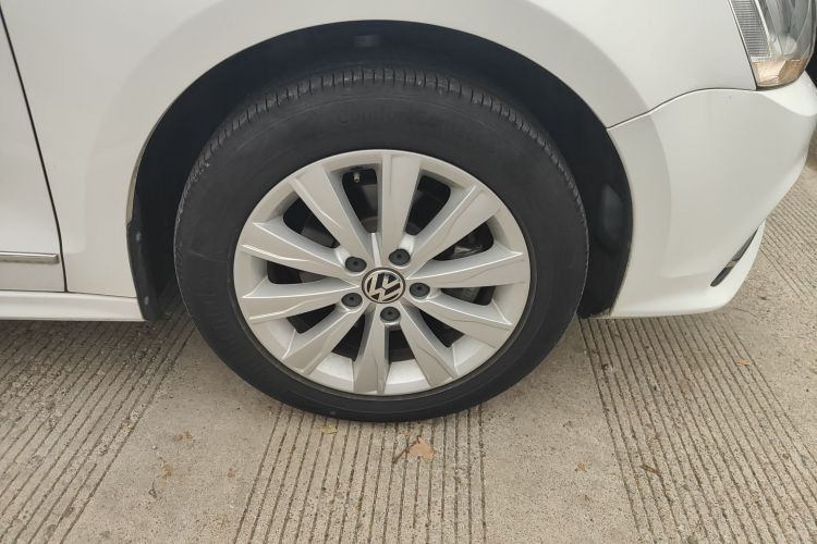 大众 速腾 2017款 1.6L 自动舒适型车身外观10