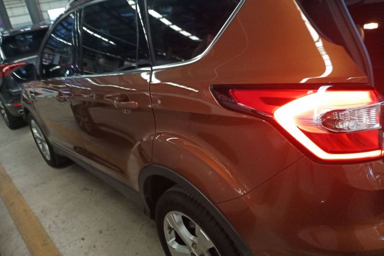 福特 翼虎 2017款 EcoBoost 180 两驱铂翼型车身外观6001