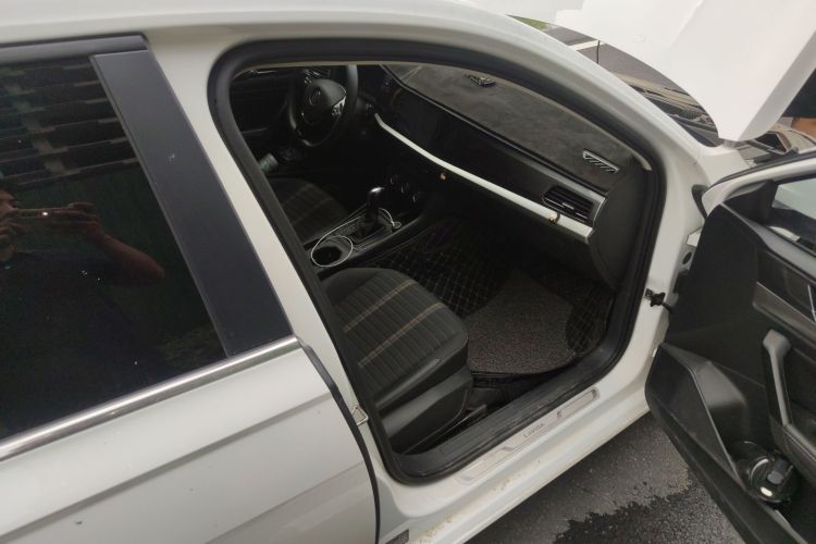 大众 朗逸 2019款 280TSI DSG舒适版 国VI局部细节9005