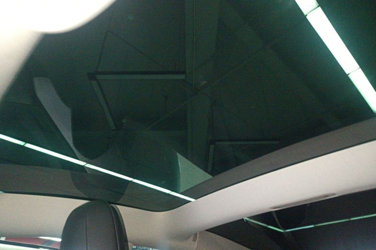 特斯拉 Model 3 2021款 标准续航后驱升级版局部细节22