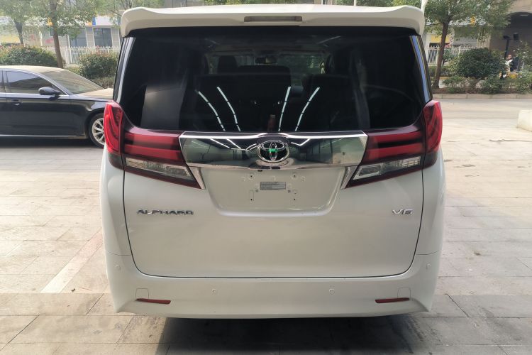 丰田 埃尔法 2015款 3.5L 豪华版车身外观6