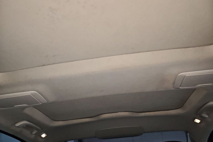 宝马5系 2019款 530Li 领先型 豪华套装局部细节22