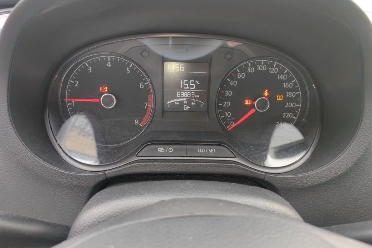 大众 Polo 2018款 1.5L 手动安驾型中控内饰15