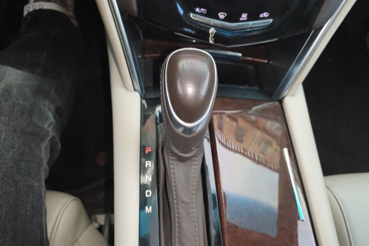 凯迪拉克XTS 2017款 28T 技术型局部细节18