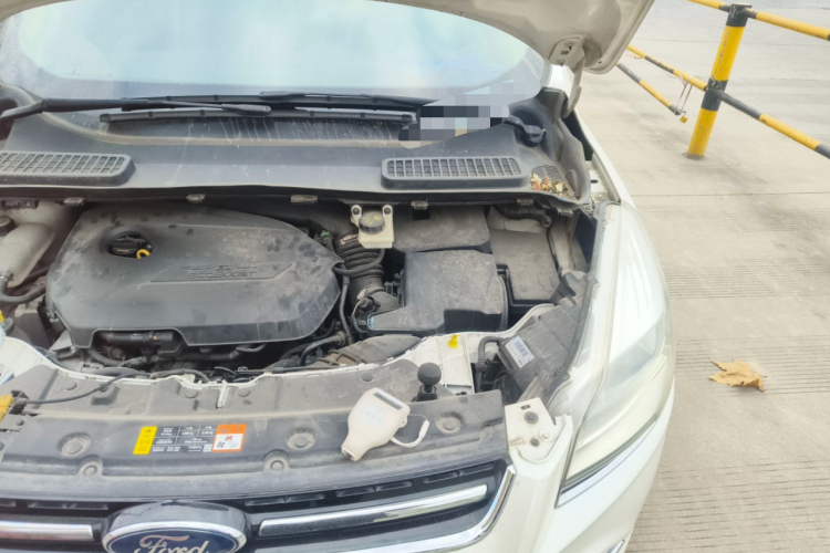 福特 翼虎 2013款 1.6L GTDi 四驱精英型局部细节9007