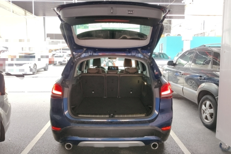 宝马X1 2022款 改款 xDrive25Li 尊享型局部细节23