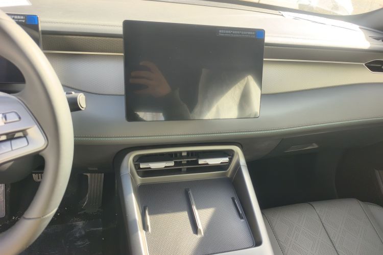 比亚迪 秦PLUS 2025款 DM-i 智驾版 55KM领先型中控内饰16