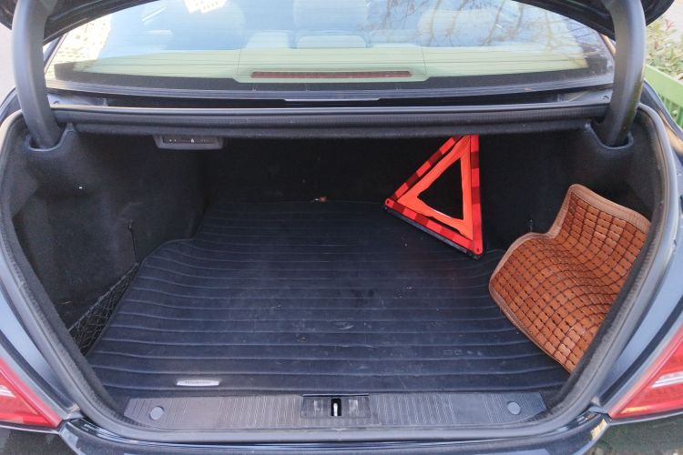 奔驰S级 2012款 S 400 L HYBRID Grand Edition中控内饰23