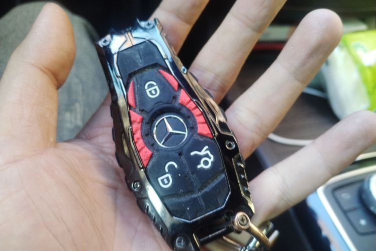 奔驰GLE 2018款 GLE 320 4MATIC 动感型臻藏版中控内饰7001