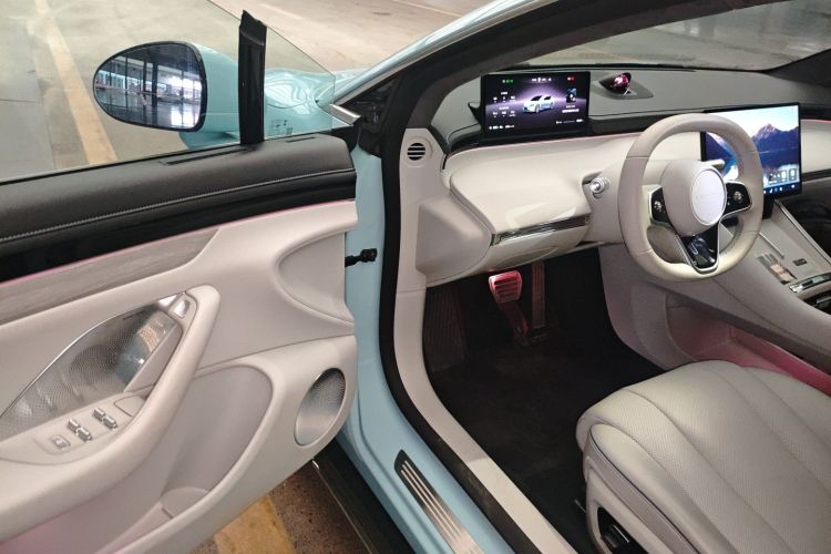 鸿蒙智行 智界S7 2025款 703km Ultra运动版中控内饰7003