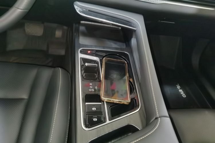 奔腾B70 2024款 第四代 2.0T 领御版中控内饰18