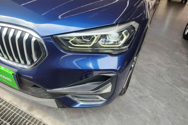 宝马X1 2020款 sDrive25Li 领先型车身外观36