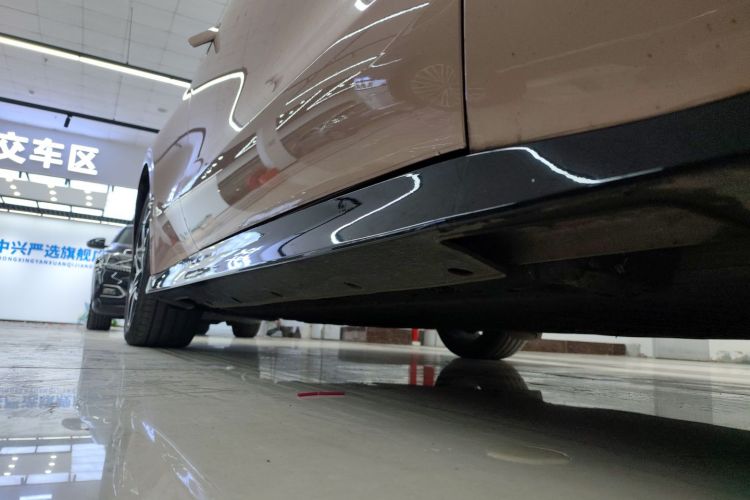 哪吒汽车 哪吒GT 2023款 560局部细节9001