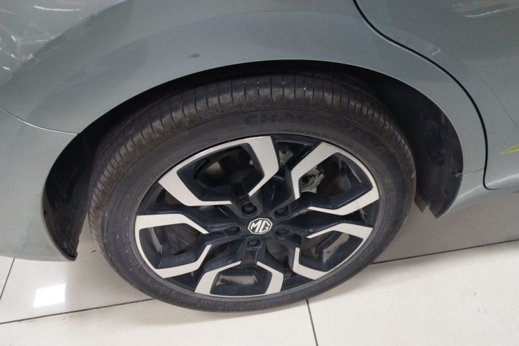 名爵 MG4 EV 2026款 437 自由版车身外观6008