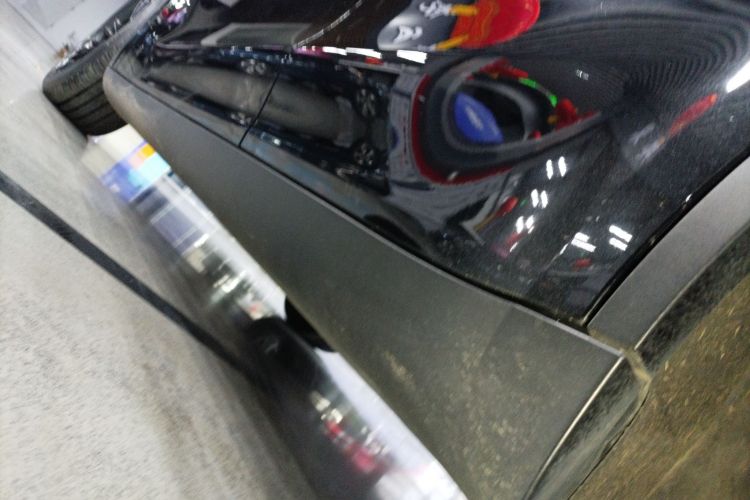 特斯拉 Model Y 2021款 标准续航后驱版局部细节9002