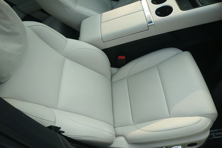 理想汽车 理想L6 2024款 Pro局部细节41