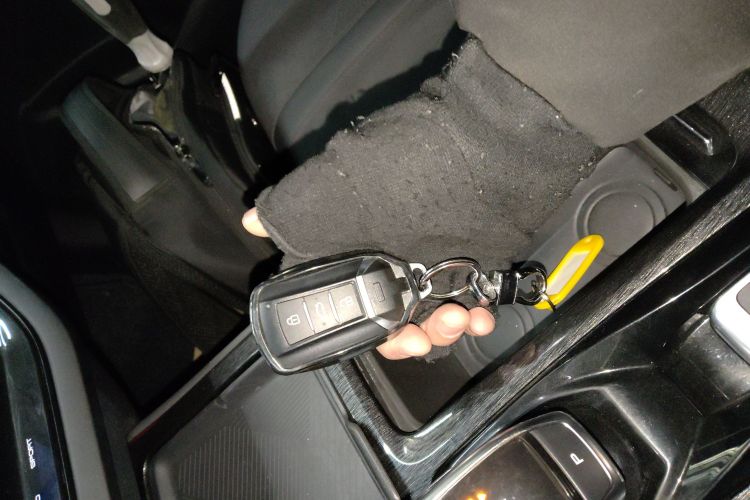 东风风神 奕炫MAX 2021款 1.5T 暗夜锋芒版中控内饰7001