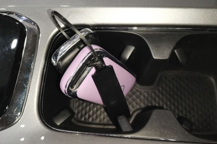 五菱汽车 五菱星云 2023款 2.0L DHT 旗舰版中控内饰11