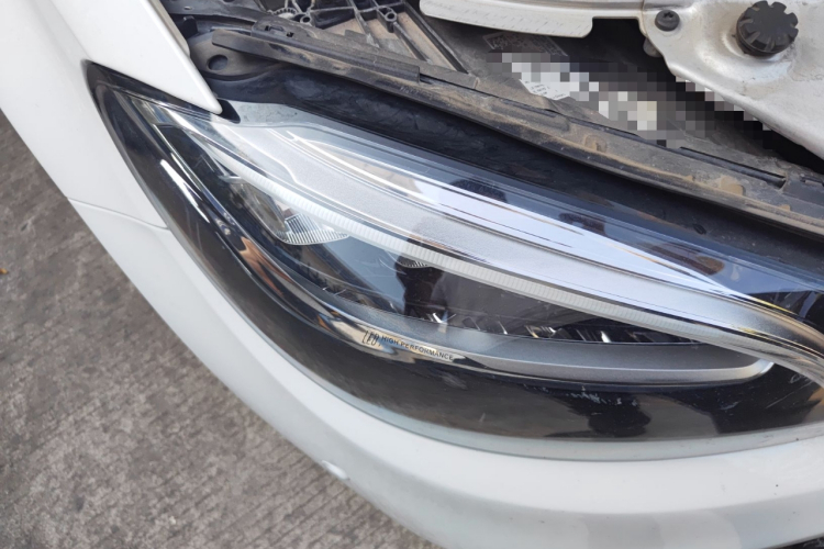 奔驰C级 2021款 C 260 L 运动星耀臻藏版车身外观8