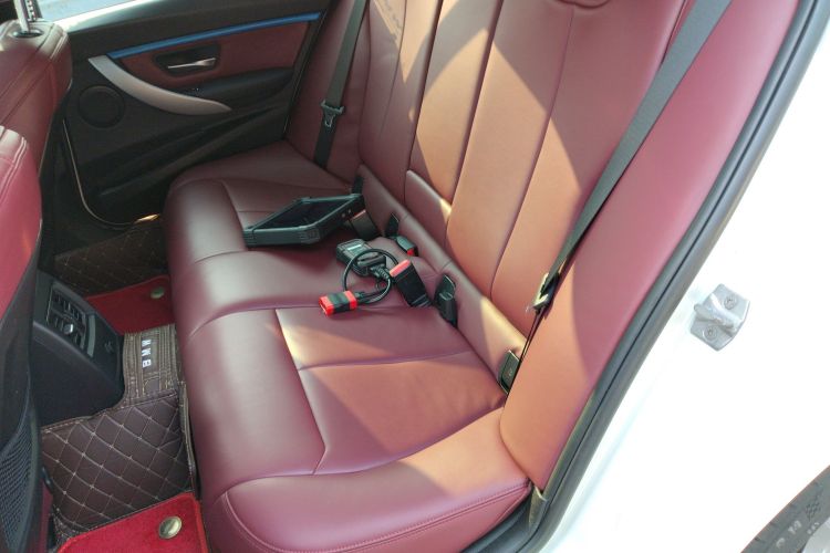 宝马3系 2018款 320i M运动套装中控内饰21